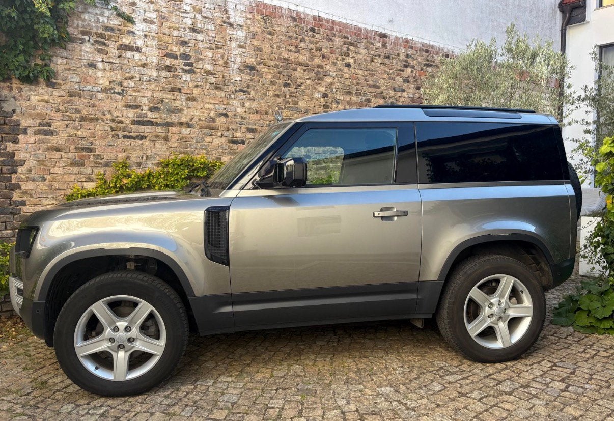 Land rover defender 3.0 D250 90 SE 2023, Autos, Achat, Euro 6, Entreprise, Defender