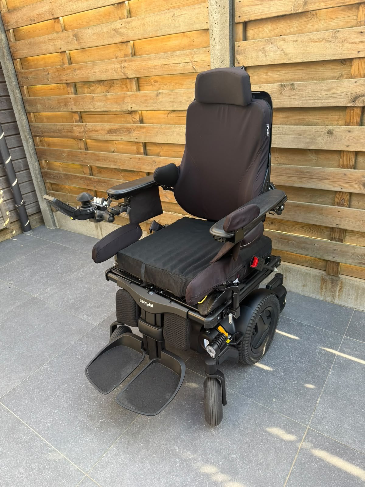 Fauteuil roulant électrique, Divers, Chaises roulantes, Enlèvement, Comme neuf, Fauteuil roulant électrique
