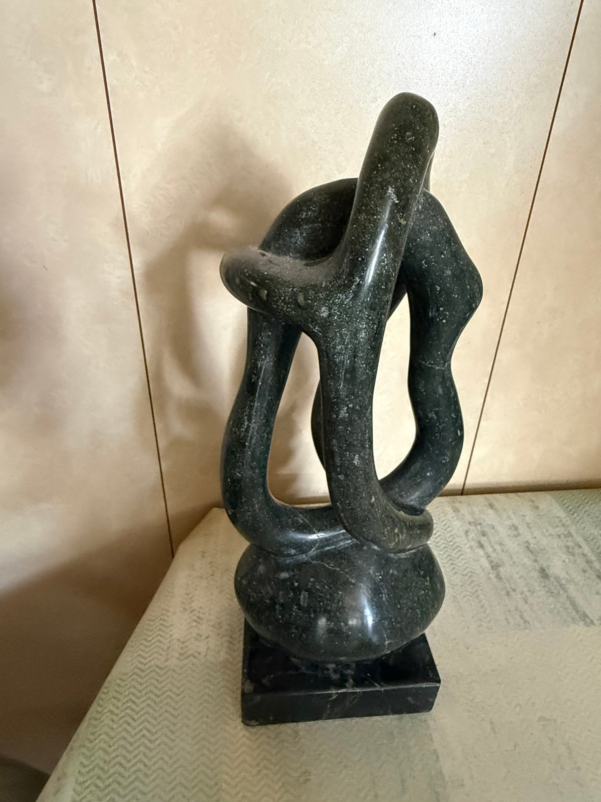 Beeld in marmer, Antiek en Kunst, Ophalen, Modern, Beeld