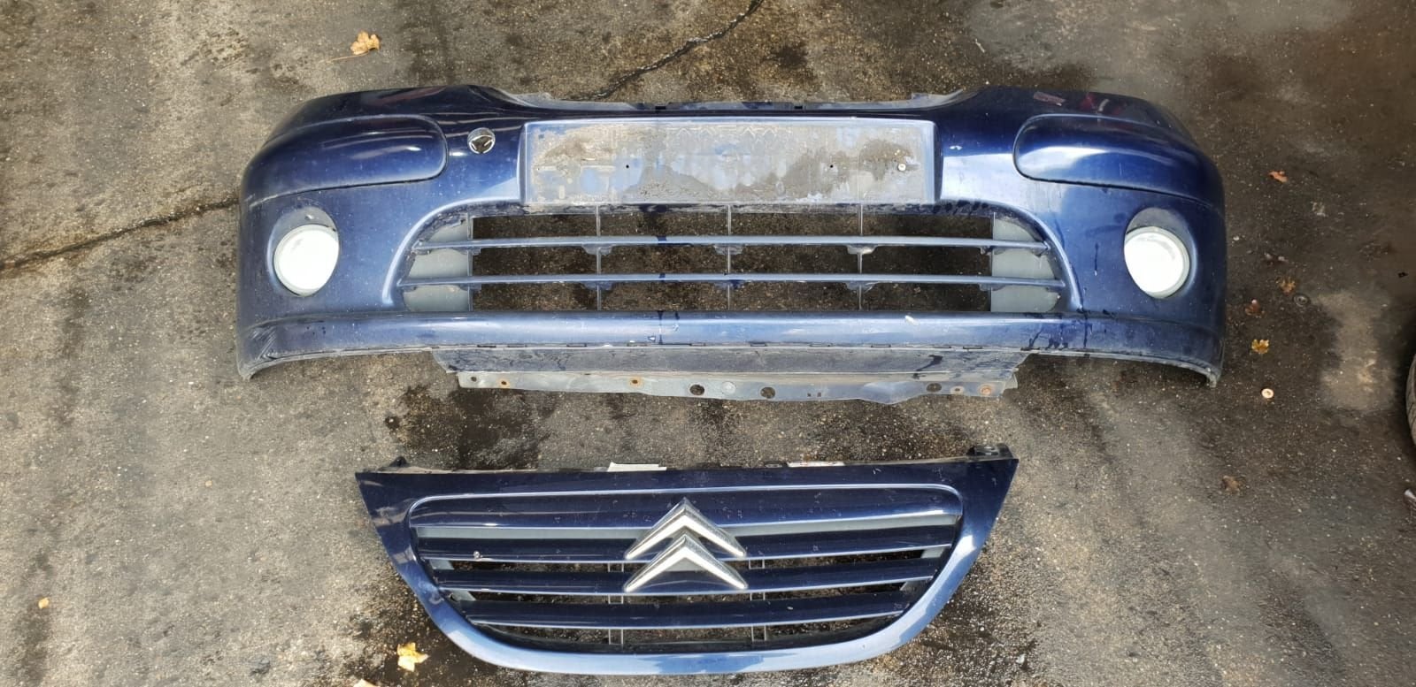 CITROËN C3 VOORBUMPER BJ 2001 TOT 2005, Auto-onderdelen, Carrosserie, Bumper, Voor, Gebruikt, Ophalen of Verzenden