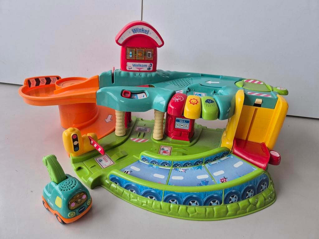 Vtech toet toet auto garage + Vtech takelwagentje, Kinderen en Baby's, Ophalen