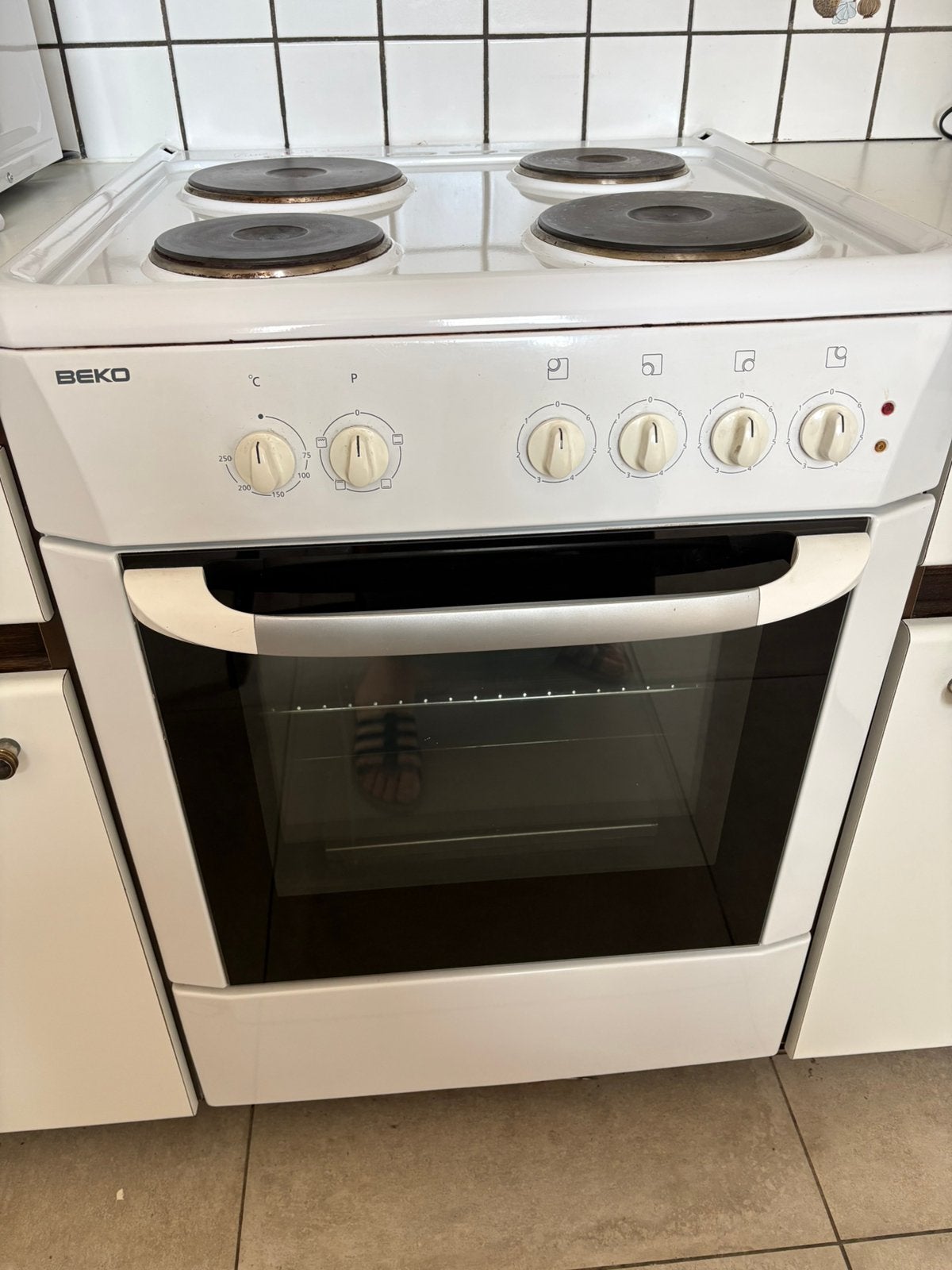 Beko oven met fornuis, Elektronische apparatuur, Ophalen, Gebruikt, 60 cm of meer, 4 kookzones