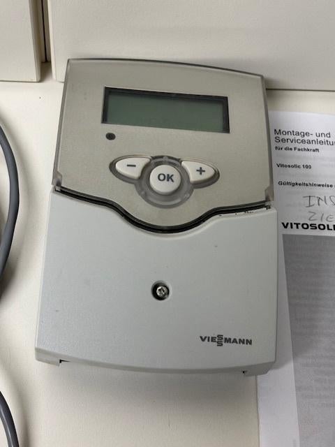 Viessmann Vitosolic 100 zonneregeling, Doe-het-zelf en Bouw, Overige Doe-Het-Zelf en Bouw, Zo goed als nieuw, Ophalen