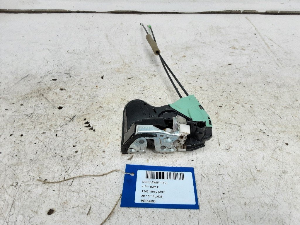 SERRURE DE PORTE ARRIÈRE DROITE Suzuki Swift (ZC / ZD), Autos : Pièces & Accessoires, Mevr. I. Hauben, Utilisé, Arrière, Rue de l'Espoir 34 34
4030  GRIVEGNÉE, BE