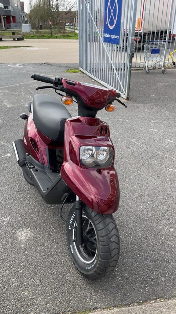 mbk booster b klasse, Fietsen en Brommers, Ophalen, Zo goed als nieuw
