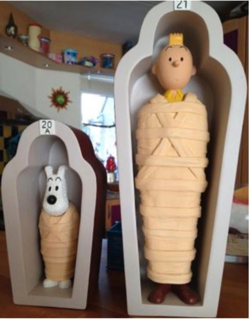 Handgeschilderde figuur van Kuifje in de sarcofaag, Ophalen of Verzenden, Nieuw, Overige typen