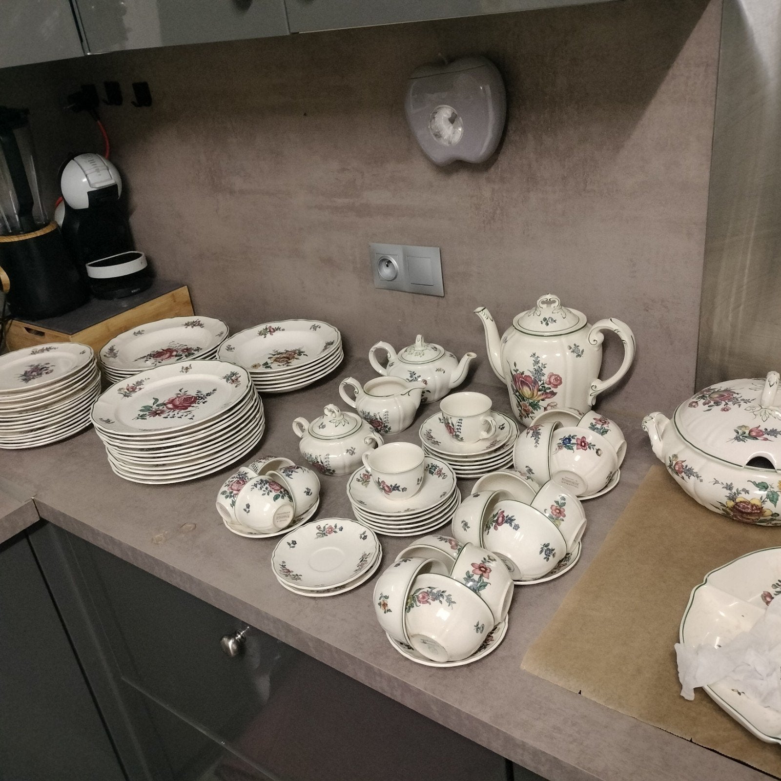 service de table complet Villeroy & Boch, Enlèvement ou Envoi