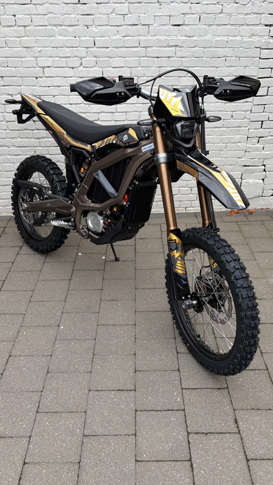 SurRon ultra bee hp (T), Motos, Enlèvement, Neuf