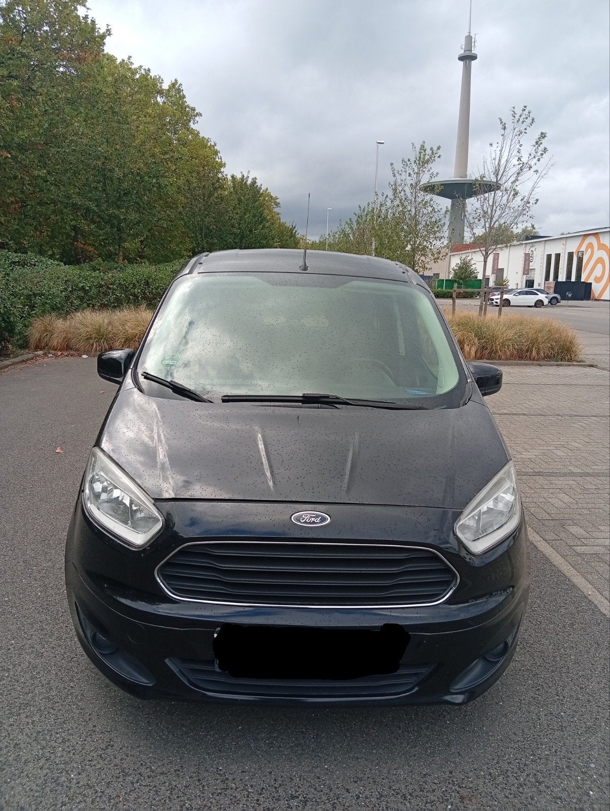 Ford tourneo courier Eco Boost 2015 74kw 115.000km, Voorwielaandrijving, Euro 5, Zwart, Handgeschakeld