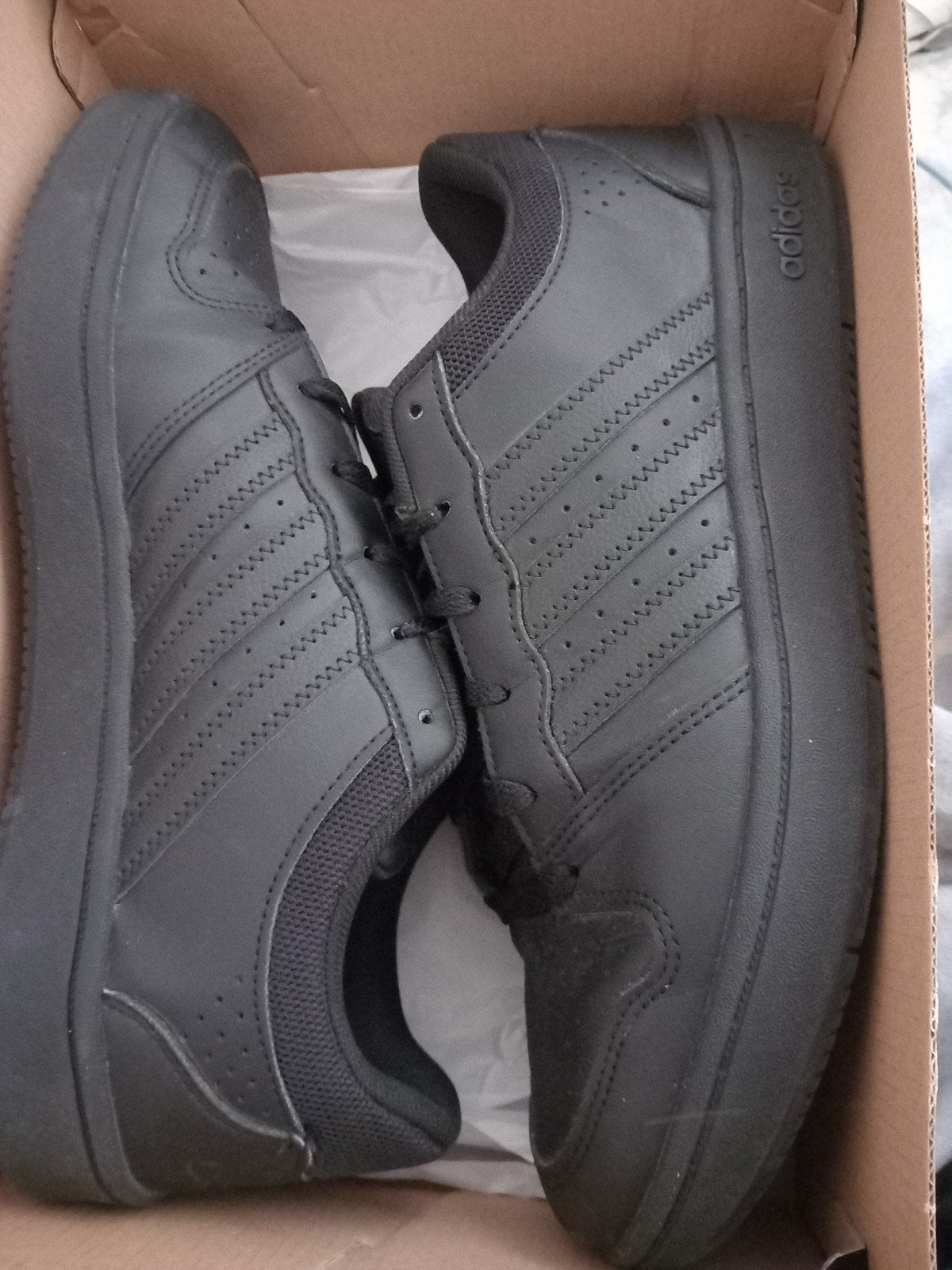 chaussure Adidas à vendre (42), Kleding | Heren, Schoenen, Ophalen, Addidas, Zwart, Zo goed als nieuw