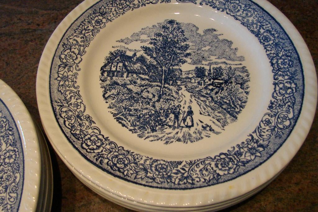 vintage: borden:diepe en platte blauw motief, Ophalen