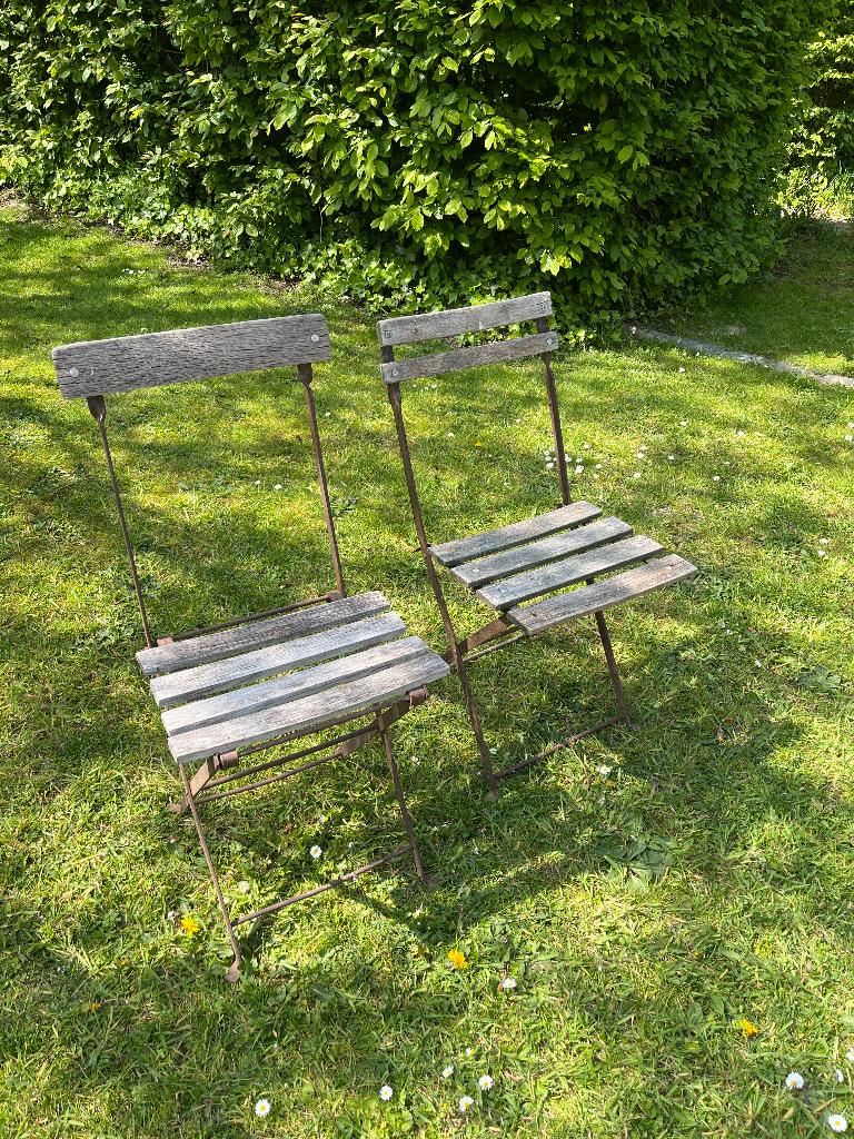 Tuinstoelen bistro antiek 2 stuks, Jardin & Terrasse, Chaises de jardin, Enlèvement, Utilisé, Bois, Pliant