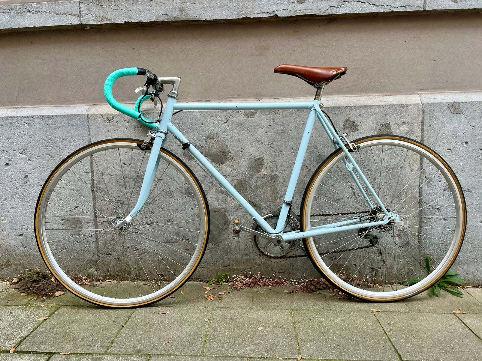 Vélo de course vintage restauré – Style rétro – Bleu pastel, Vélos & Vélomoteurs, Frein à tambour, 65 cm ou plus, Acier, Enlèvement