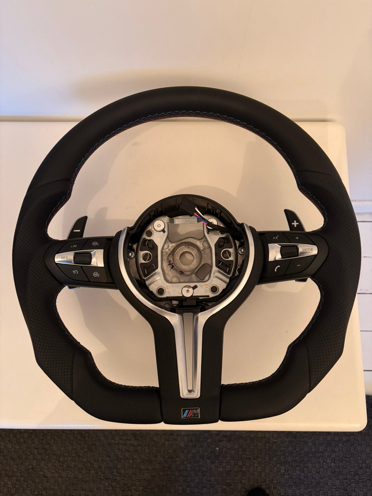 Volant M Sport BMW Série F, neuf, jamais monté, Autos : Pièces & Accessoires, Enlèvement, BMW