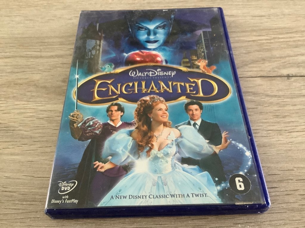 DVD enchanté de Walt Disney, À partir de 6 ans, Enlèvement ou Envoi, Néerlandais, Comme neuf