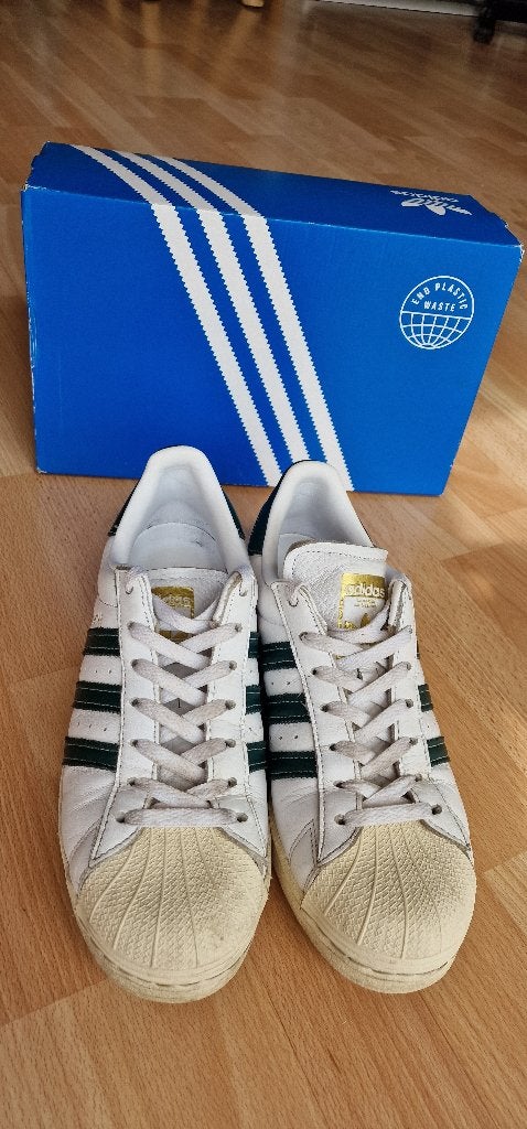 Adidas Superstar taille 42 - Très bon état, Kleding | Heren, Schoenen, Wit, Ophalen of Verzenden, Adidas, Sneakers