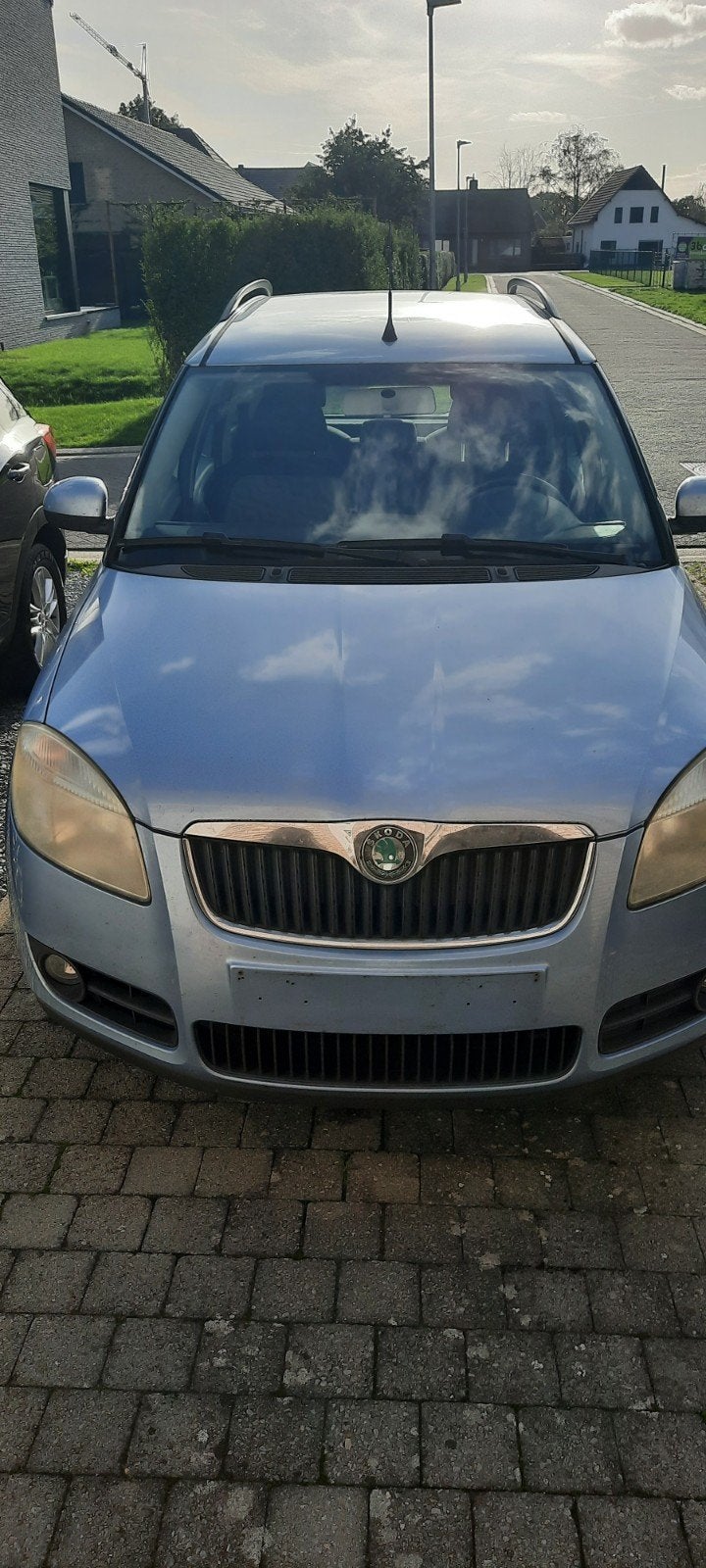 Skoda Roomster te koop, Autos, Achat, Boîte manuelle, Roomster, 5 portes