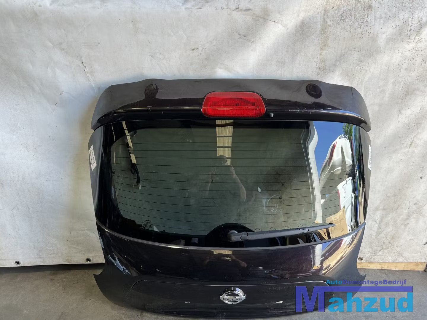 NISSAN JUKE F15 paar achterklep met camera 2010-2019, Deur, Takashima 1-chome 1-1
220-8686  Yokohama, Achter, NISSAN_SR@mail.nissan.co.jp