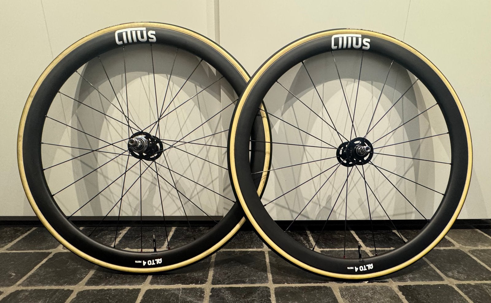 Pistewielen Carbon Citius Alto 4 Pista, Ophalen, Zo goed als nieuw, Wiel, Carbon