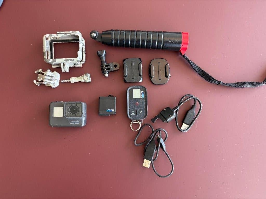 GoPro hero 5 + afstandbediening & accesoires, Ophalen, Gebruikt, GoPro