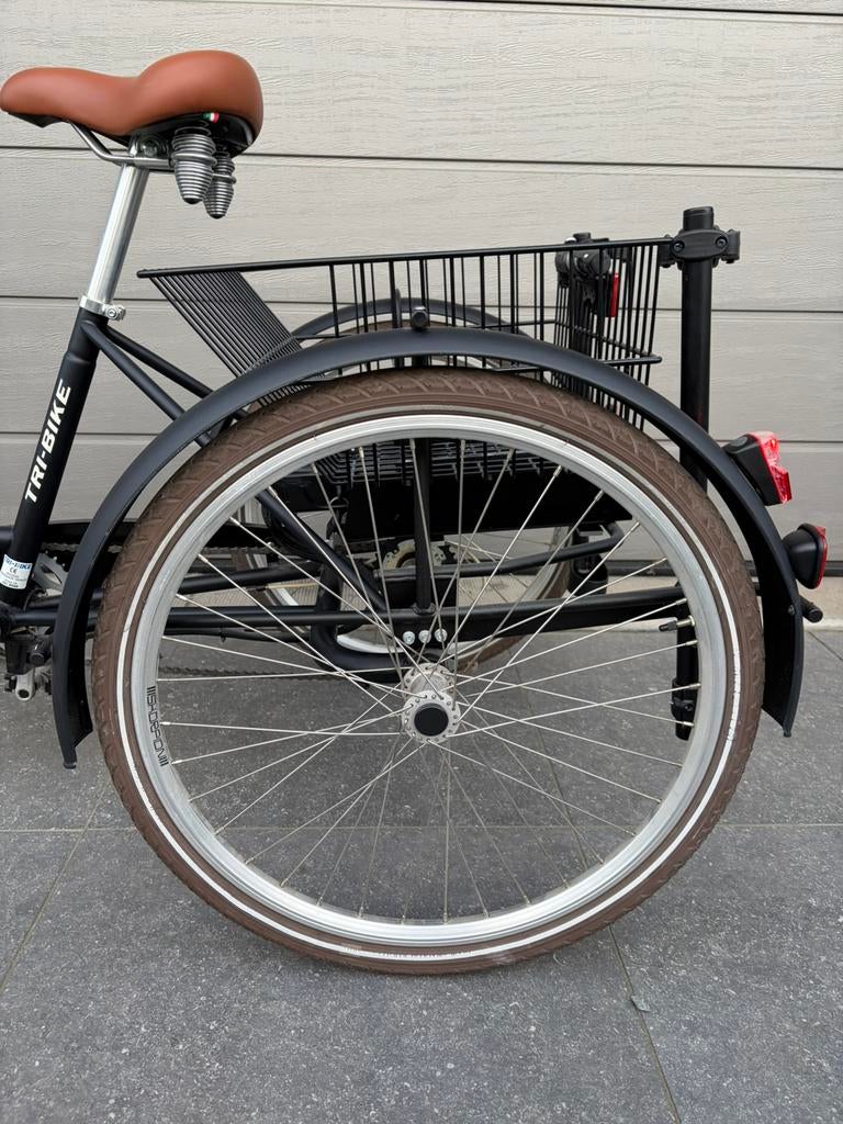 Tri-Bike elektrische driewieler ondersteuning, nieuwstaat, Ophalen of Verzenden, Zo goed als nieuw