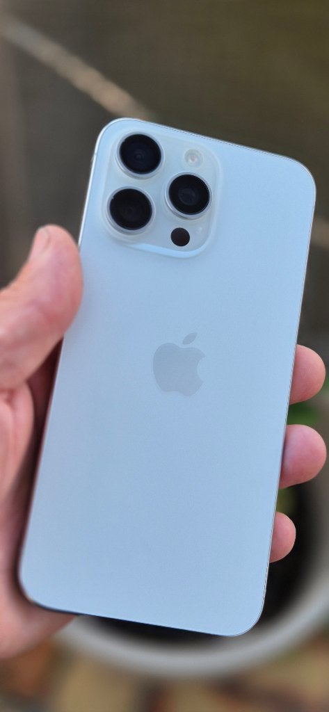 iPhone 15 Pro Max 256 GB, Telecommunicatie, IPhone 15 Pro Max, Zo goed als nieuw, 84 %, Ophalen