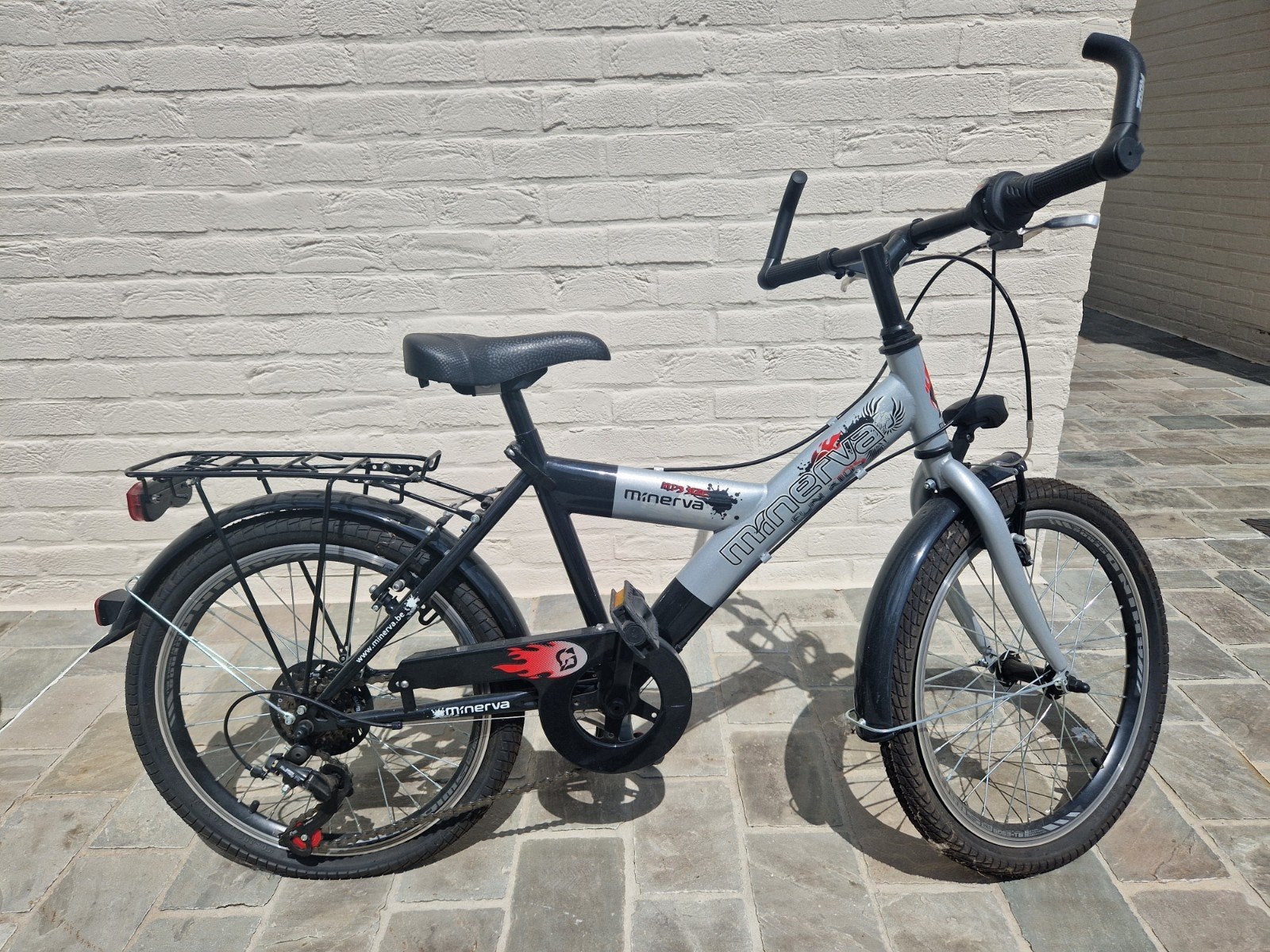 Minerva fiets 6 tem 9 jaar, Enlèvement