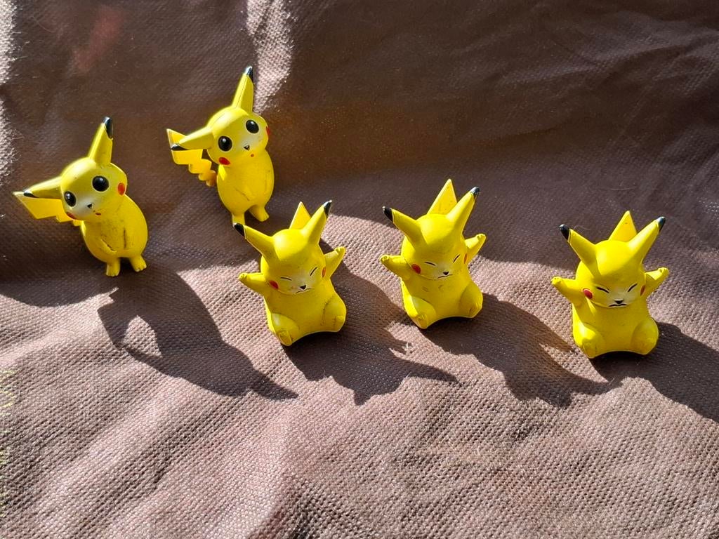 auldey & Tommy figures pokémon, zeldzame figuurtjes, Ophalen