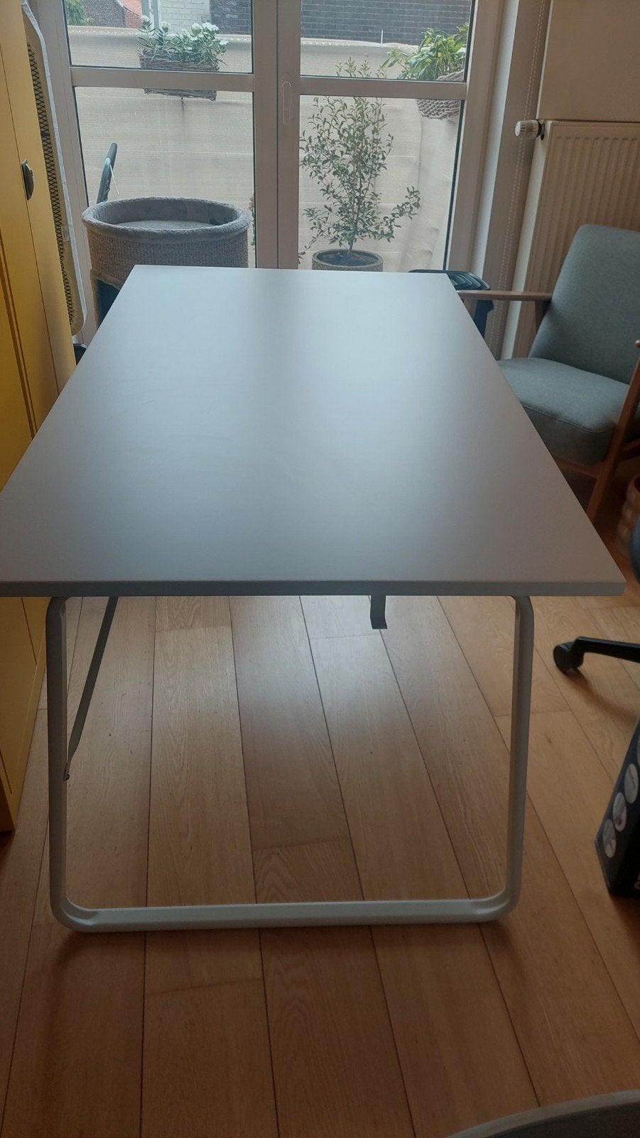 gamingbureau in perfecte staat  Ikea HUVUDSPELARE bureau, be, Ophalen, Zo goed als nieuw, IKEA, 140 cm