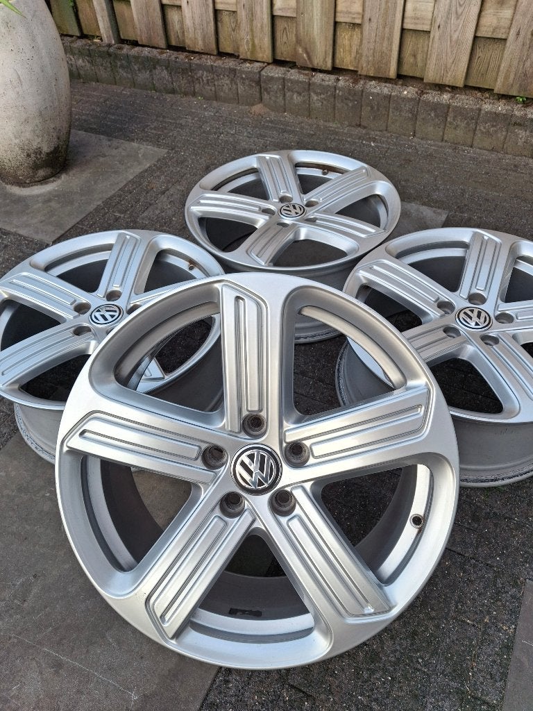 18 inch 5x112 Originele Volkswagen Golf 7 R-line GTI Cadiz, Auto-onderdelen, Banden en Velgen, Ophalen, 18 inch, Gebruikt, Velg(en)
