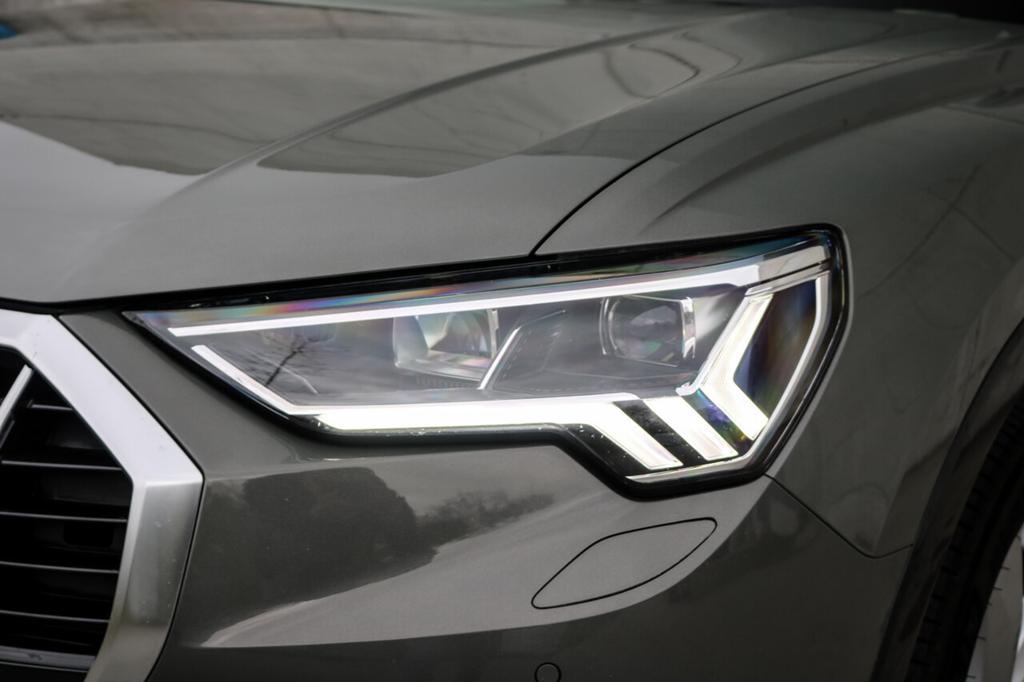 Audi Q3 35 TFSI Advanced APP DigiDash Zetelverw Trekhaak, Autos, Audi, 0 kg, Argent ou Gris, Achat, Entreprise