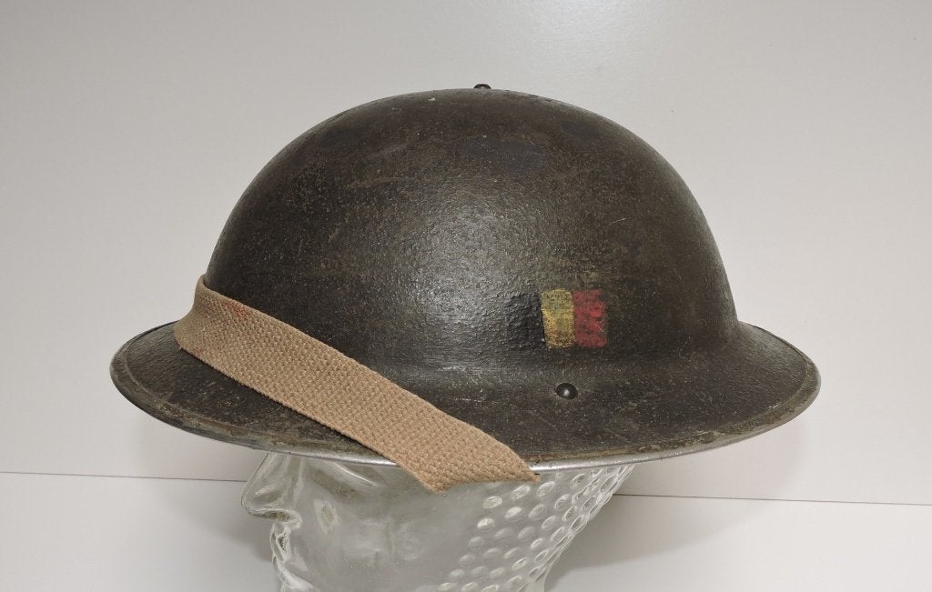 daté 1941 BRIGADE PIRON Casque original, Enlèvement ou Envoi, Autres
