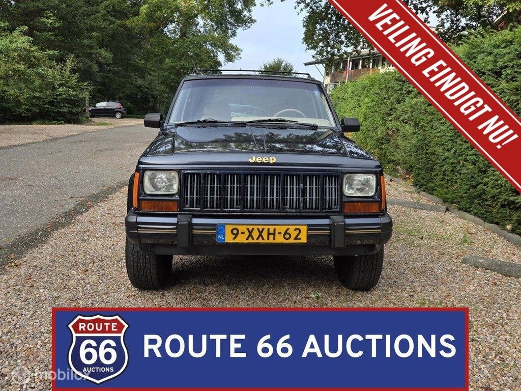 Jeep Cherokee XJ Limited | 1990 | Route 66 Auctions, Auto's, Jeep, Zwart, Bedrijf, Handgeschakeld