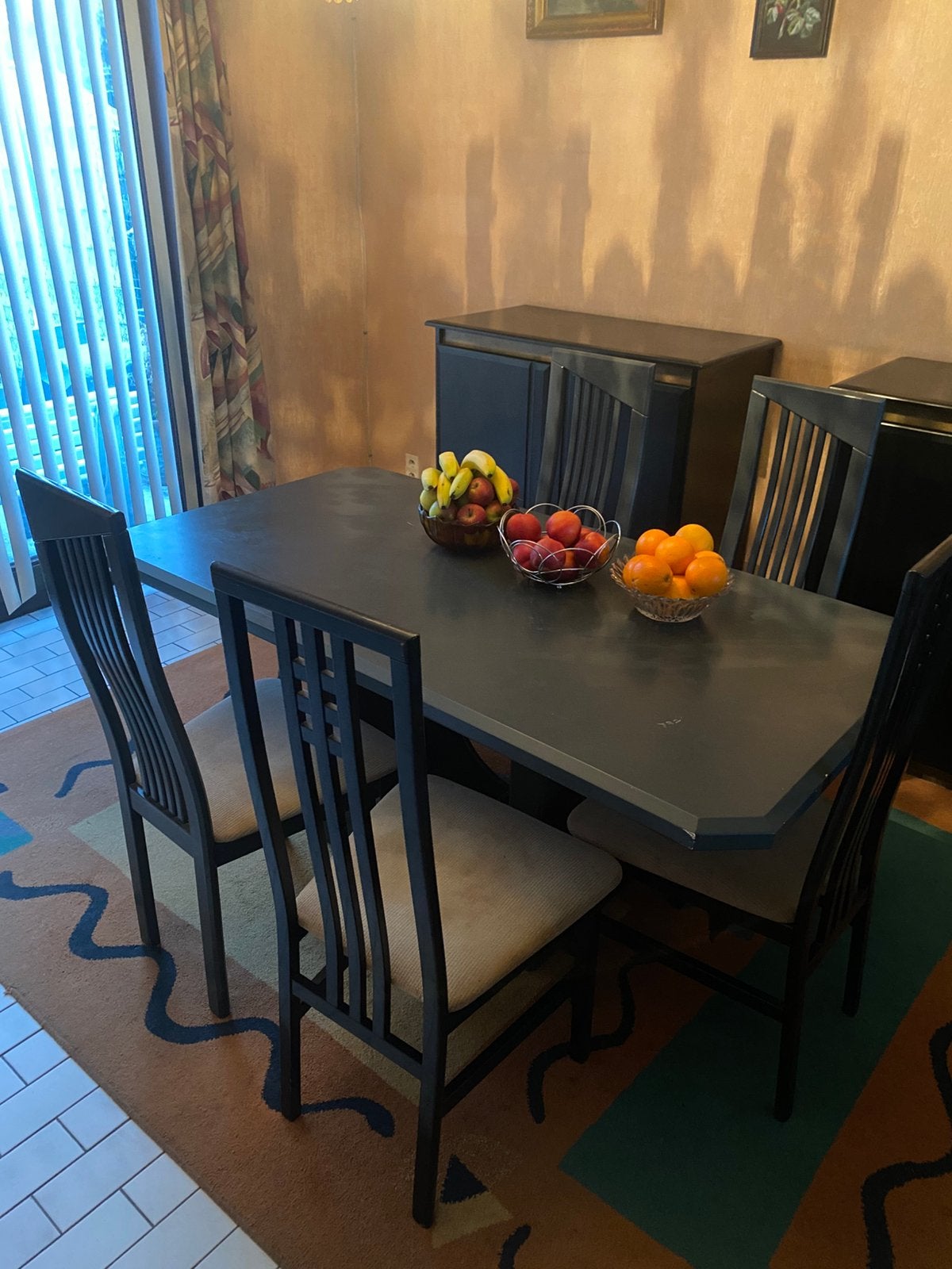 Table de salle à manger + 5 chaises - Ensemble complet, Maison & Meubles, Enlèvement, Comme neuf