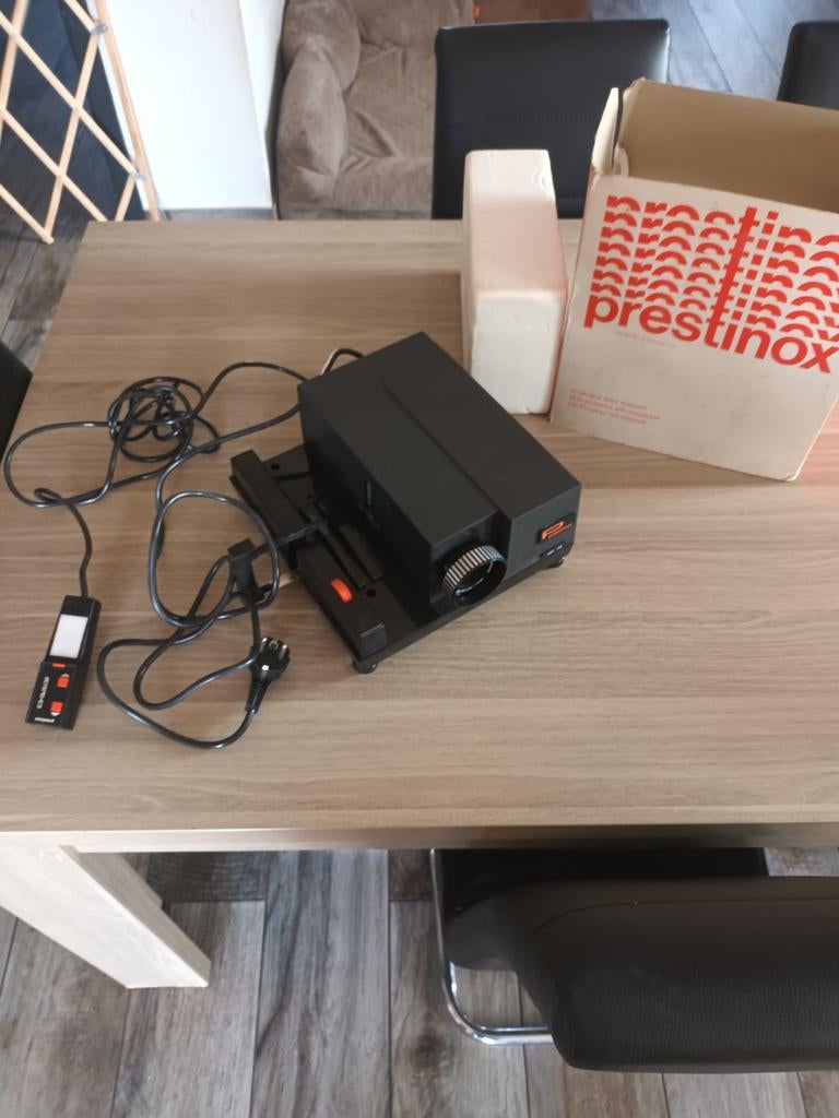 Projecteur prestinox 680 fe, Ophalen