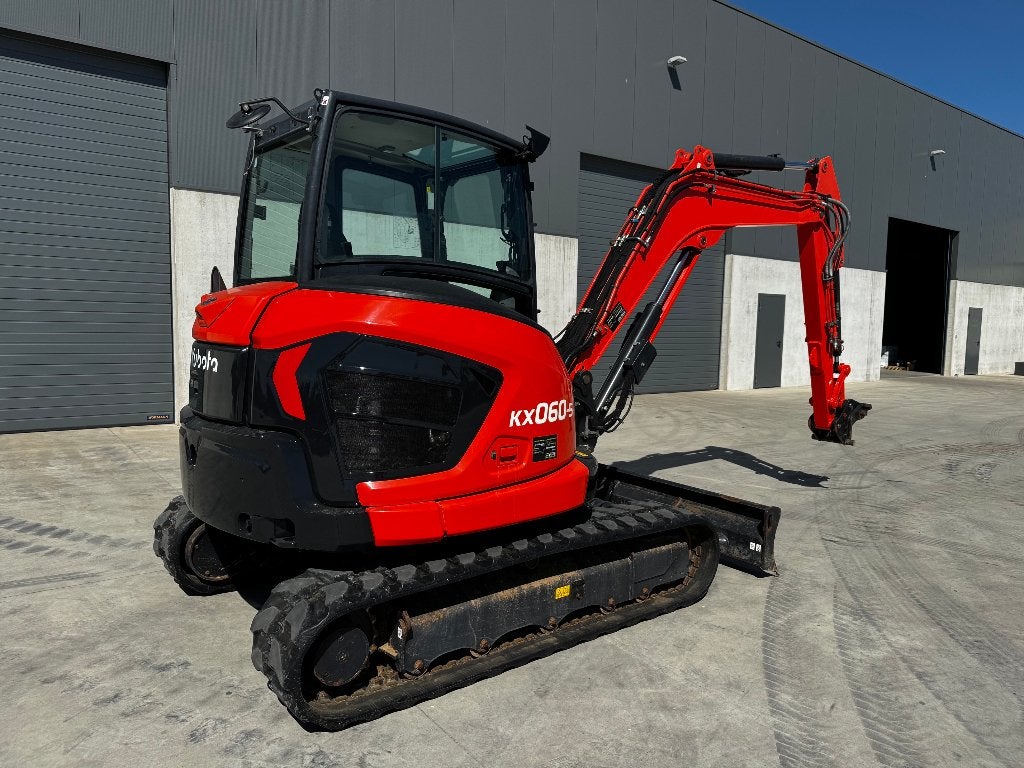 KUBOTA KX060, Zakelijke goederen, Machines en Bouw | Kranen en Graafmachines, Ophalen