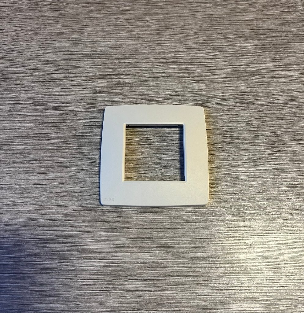 Niko Original afdekplaat voor 1 functie, enkelvoudig, Cream, Doe-het-zelf en Bouw, Elektriciteit en Kabels, Zo goed als nieuw