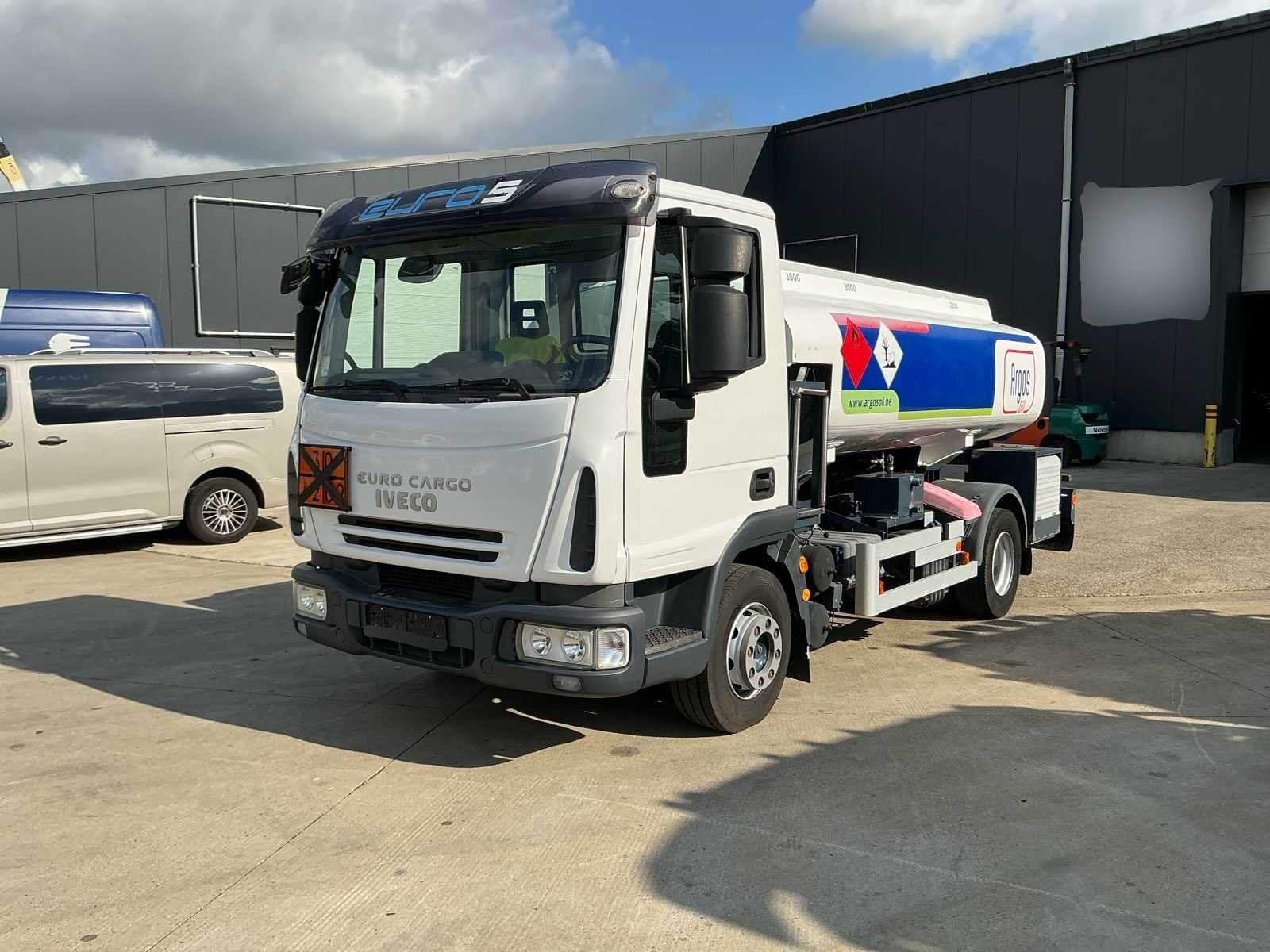 Iveco Eurocargo 120EL / 120EL / 4.6 Citerne 2008 avec instal, Autos, Euro 5, Achat, Entreprise, Iveco