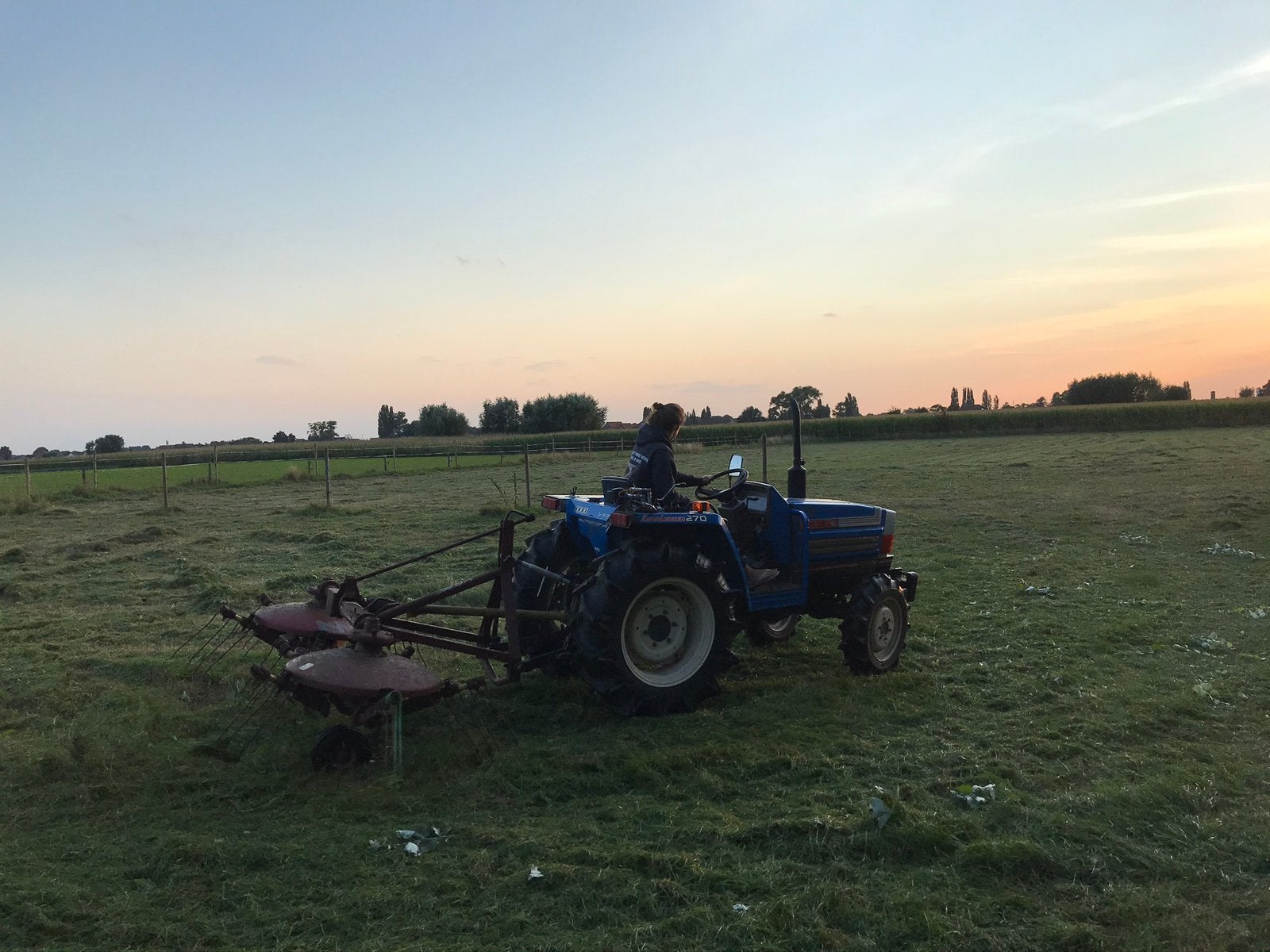 New holland keerder/ hark combi, Ophalen