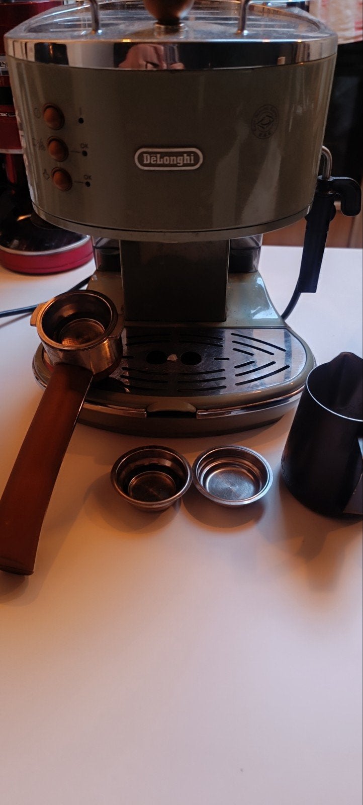 DeLonghi Espressomachine, Elektronische apparatuur, Koffiezetapparaten, Stoompijpje, Ophalen