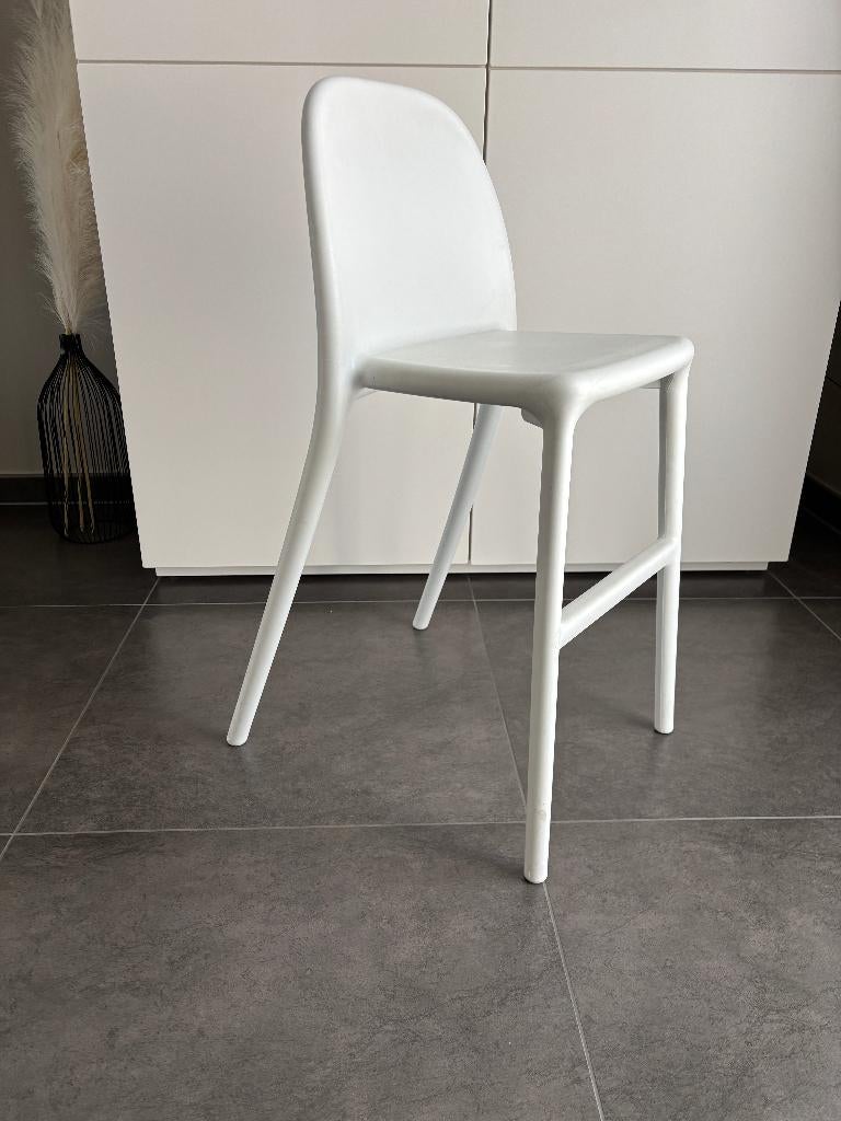 Kinderstoel Ikea Urban wit, Kinderen en Baby's, Kinderstoelen, Ophalen, Gebruikt, Overige typen