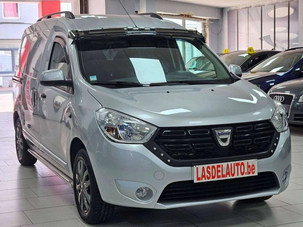 Dacia Dokker 1.6i SCe Work Edition (EU6.2) Clim Gps Bluetoot, Dacia, 140 g/km, Euro 6, Entreprise
