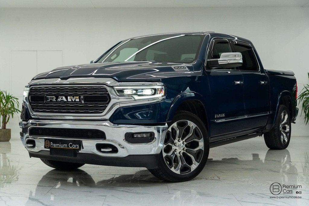 Dodge RAM 1500 Limited! Full Options! 5.7 V8 Hemi!, Auto's, Automaat, Gebruikt, Blauw, Bluetooth
