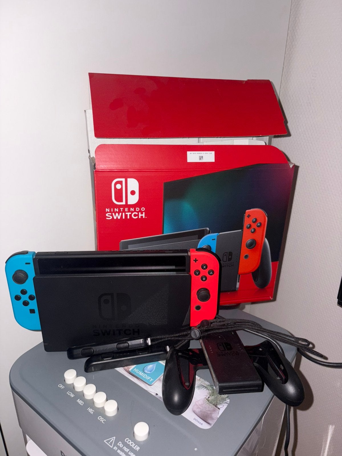 Nintendo switch comme neuve, Consoles de jeu & Jeux vidéo, Enlèvement, Comme neuf