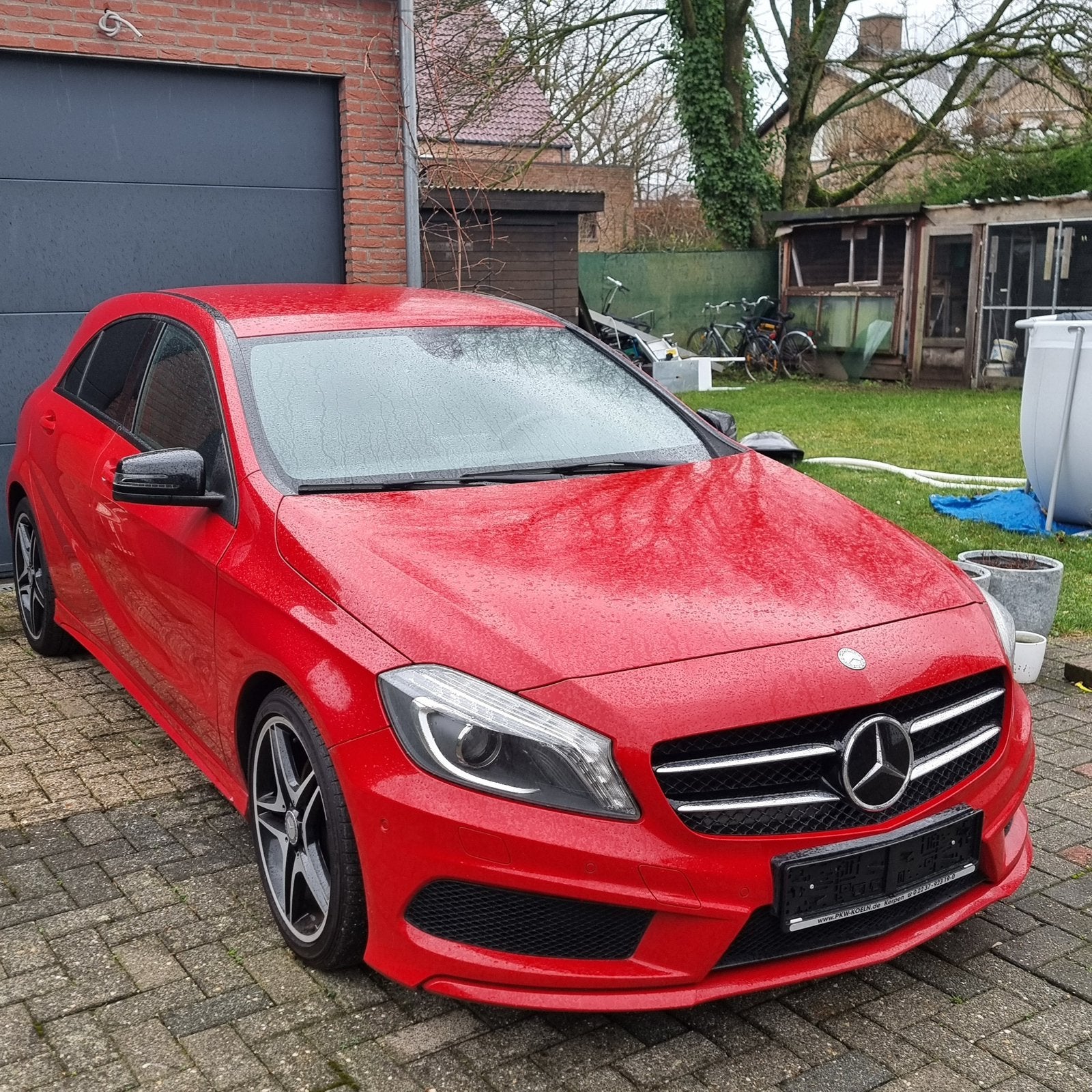 Mercedes A180 CDI / Automaat / AMG-line/ Night-Edition /, Auto's, Mercedes-Benz, Euro 5, Zwart, 1799 cc, Alcantara