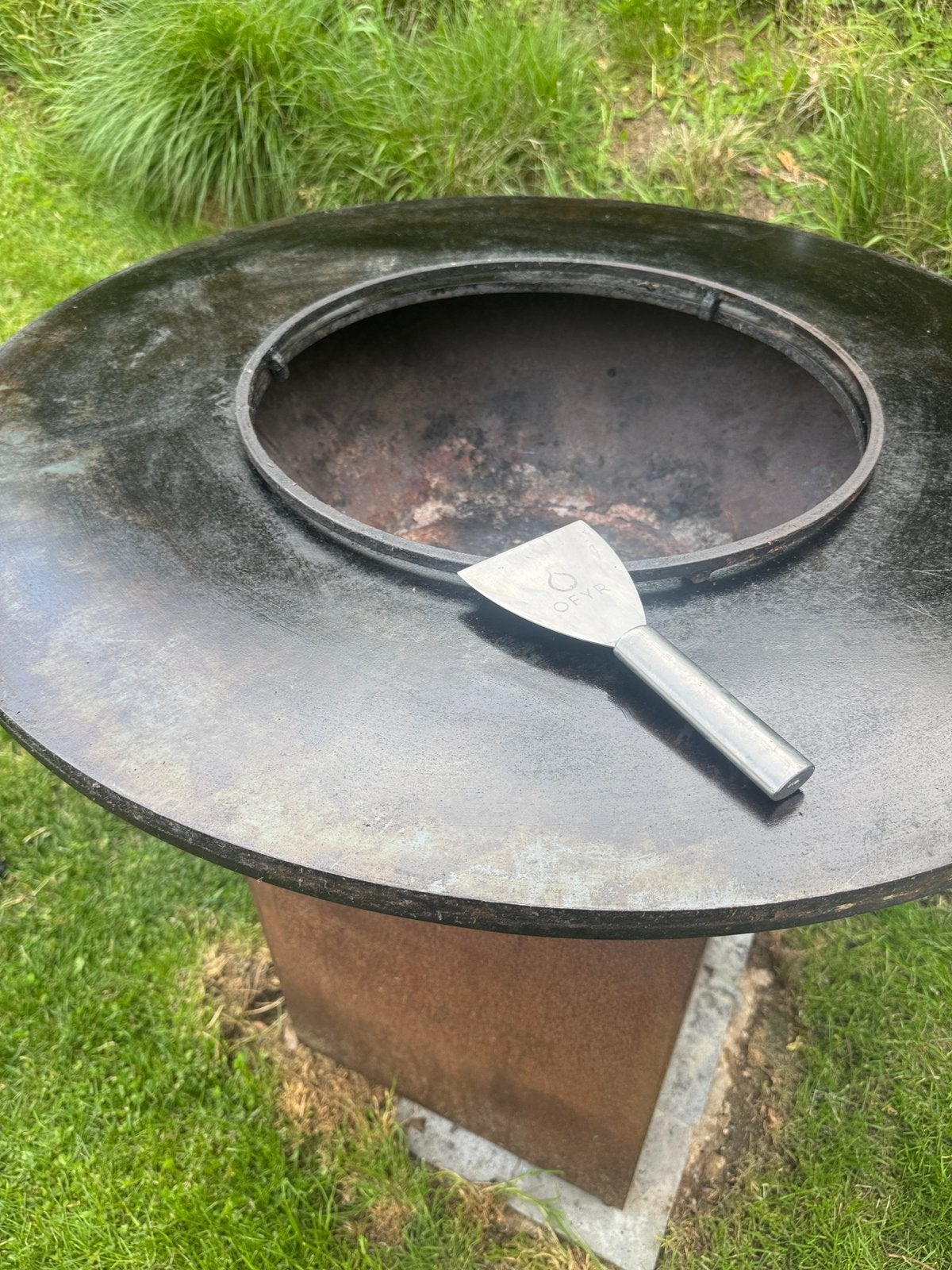 OFYR Classic 100 corten + Foodbumper+ stapule OFYR, Jardin & Terrasse, Barbecues au charbon de bois, Enlèvement, Utilisé