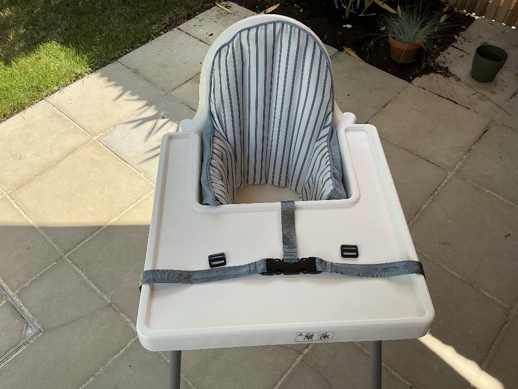 Ikea eetstoel, Kinderen en Baby's, Kinderstoelen, Ophalen, Zo goed als nieuw, Aanschuifbaar