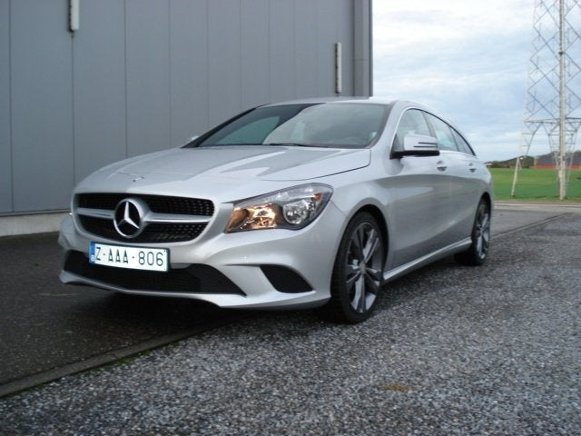 cla 200d navi verw zetels inklapb spiegels  garantie eur 6, 4 cilinders, Bedrijf, 111 g/km, Zilver of Grijs