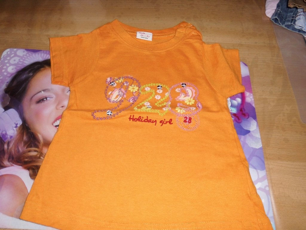 oranje t-shirt 80, Ophalen of Verzenden, Zo goed als nieuw, Meisje, Shirtje of Longsleeve