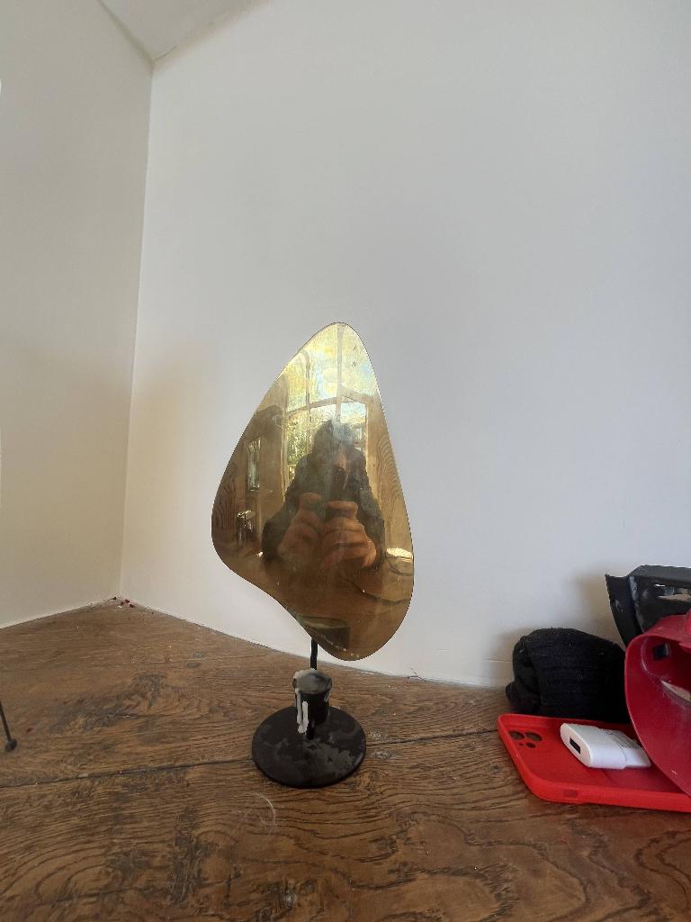 bougeoir design, Enlèvement